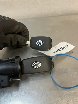 Renault OE Zündschlüssel 285916910R für Trafic III/IV