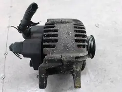 Vaihtovirtageneraattori Kia Sorento I 2.4 16V