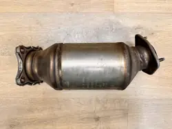 AUDI A4 B9 A5 F5 2.0 TFSI DPF Katalysator 4M0131703F