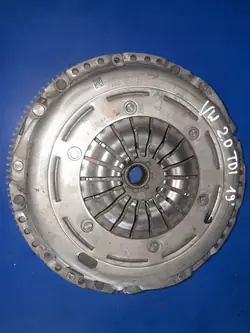 Volante bimassa VW Skoda Seat Audi 2.0 TDI 05L105266F