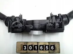 Interruptor Toyota Prius OEM AM-301656 - Usado
