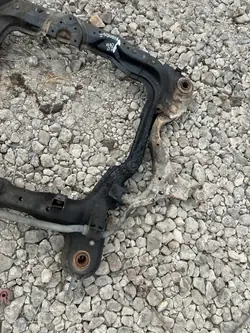 Vorderer Aufhängungsquerlenker OEM MEFJUU - Hyundai Tucson I