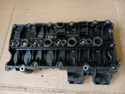 Couvercle de soupape d'occasion OEM 32213460 Volvo D4204T