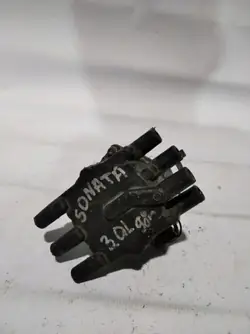 Hyundai Verteiler OEM 2710035330 - Gebraucht
