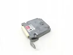 Module régulateur Toyota RAV4 OEM 8815042021