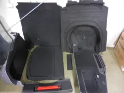 Garniture latérale coffre VW Arteon OEM 3G8 - Occasion