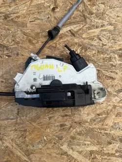 Serrure de porte avant gauche VW Volkswagen Tiguan