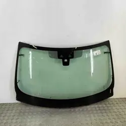Begagnad Jaguar F-Pace framruta OEM HK8303010HB