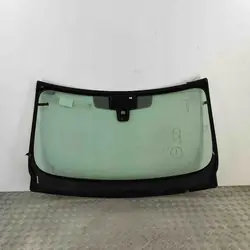 Begagnad Jaguar F-Pace framruta OEM HK8303010HB