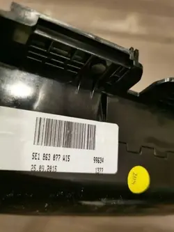 Aschenbecher Skoda Octavia I OEM 5E1863077 - Gebraucht
