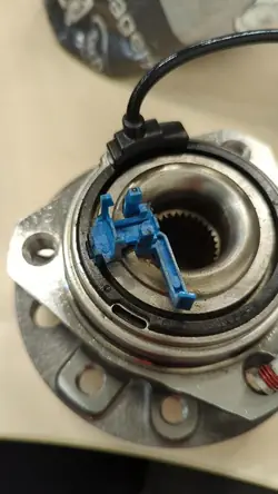 Mozzo ruota anteriore con cuscinetto Opel Astra H Zafira B 29SKV019