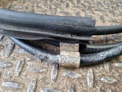 Cable de freno de mano Dodge Challenger OEM PES17079