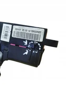 Marco de fusibles Volkswagen PASSAT B6 OEM 58644/0