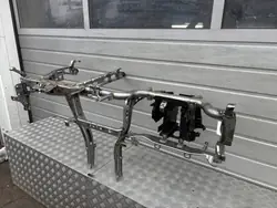 Skoda Enyaq Konsolin Runk OEM 5LB857017C Käytetty