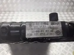 Radiateur d'eau VW Polo IV 1.4 FSI OEM 6Q0121253J