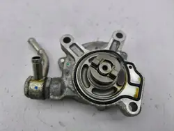 Mazda tyhjiöpumppu OEM AMD116854 - Käytetty