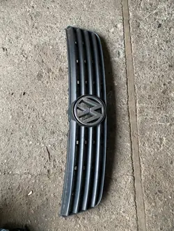 Volkswagen grill mask 3B0-853-653C