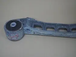 Support de montage de différentiel arrière Mercedes Vito 639 A6393530347