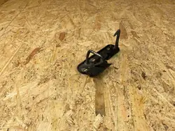 Motorhuvudlås VW Sharan II 7N 1Q0823480B