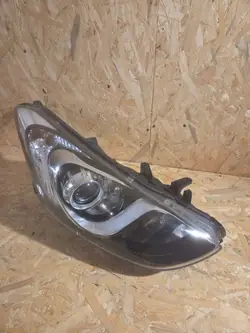 Faros Hyundai i30 II 2013 Europa