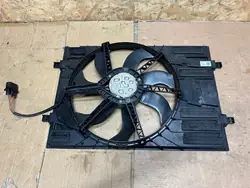Kylarrubrik fläkt SEAT SKODA VW 1.0 2Q0121203K