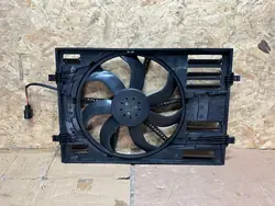 Kylarrubrik fläkt SEAT SKODA VW 1.0 2Q0121203K