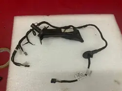 Porsche Macan 95B vänster spegelbas OEM 95B857539