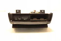 Tomada 12V USB OEM 670066186 para Maserati Ghibli III