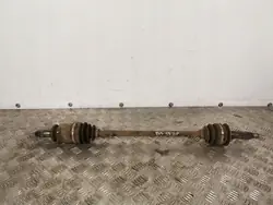 Subaru Taka-akselin puoliväli OEM FBZ7845 - Käytetty