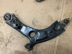 KIA SORENTO III 2.2 CRDI Braccio di Controllo Sinistro 54500-C5150