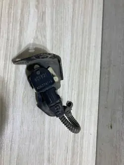Capteur de suspension avant Mitsubishi ASX 2017 OEM 6C1821