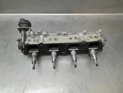 Inspuitrail OEM 03C133204P voor VW Audi Skoda 1.6 FSI