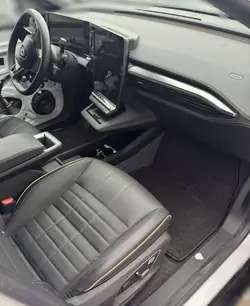 Tableau de bord OEM avec airbags pour Renault Megane V