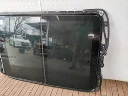 VW TOUAREG II 7P Teto Panorâmico Vidro OE - Usado