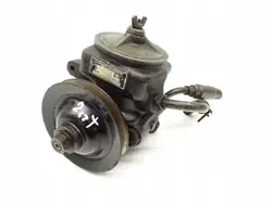 Bomba de direção assistida MERCEDES W115 W123 200 D OM615