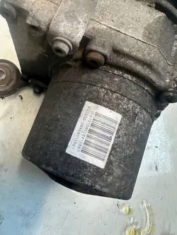 Pompe de direction assistée Peugeot 307 OEM 9680087180