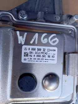 Módulo AdBlue Mercedes OEM A0009003213 - Usado