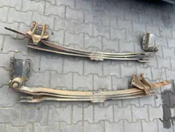 Suporte Deslizante de Mola Nissan OE Usado