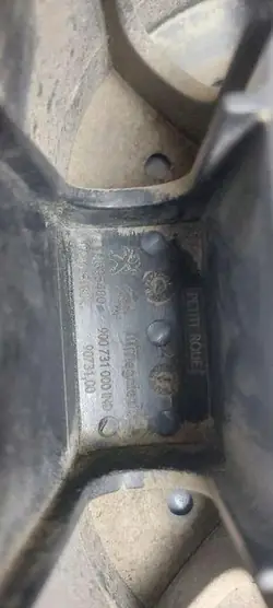 Deslizamento traseiro esquerdo PEUGEOT PARTNER 1.5L Diesel