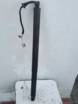 SKODA SUPERB 2 KOMBI 2015 Baklucka Aktuator 3T9827851B