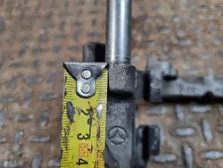 Support de serrage arrière Mercedes-Benz OEM PES4990