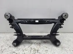 Poutre suspension arrière SANKI TRAWERS pour Mercedes Classe E W212