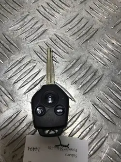 Llave Subaru Forester OEM FBZ14494 - Usado