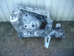 OEM RTEKO LUK4725 Voor Linker Kwartierligger voor Laguna 3