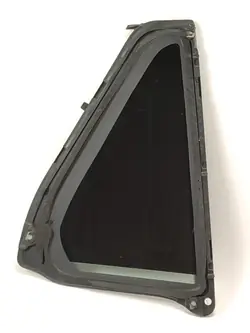 Vitre triangulaire latérale OEM 43R001025