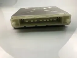 Ordinateur de boîte Volvo OE d'occasion OEM 17642040