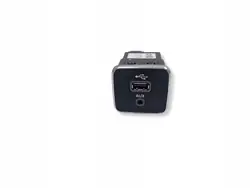 Port USB Jeep Compass OEM 53223309 - Occasion