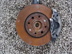 Framhöger stötdämpare knuckle Opel Corsa E 1.4