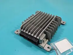 Vahvistin Renault Koleos OEM 28061-61000