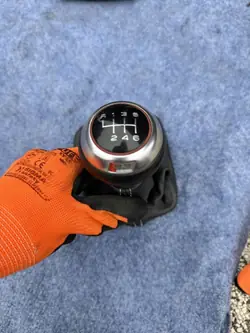 Pomo de mudanças AUDI S3 8P OEM - Estado usado